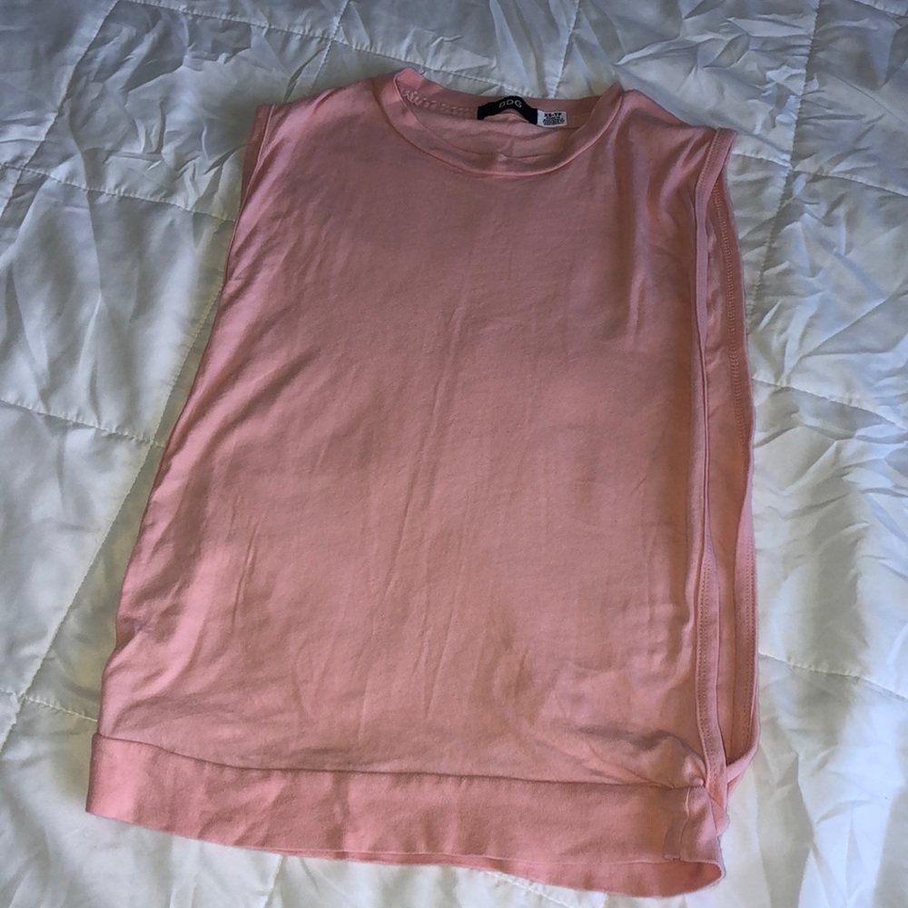 UO MUSCLE SHIRT
